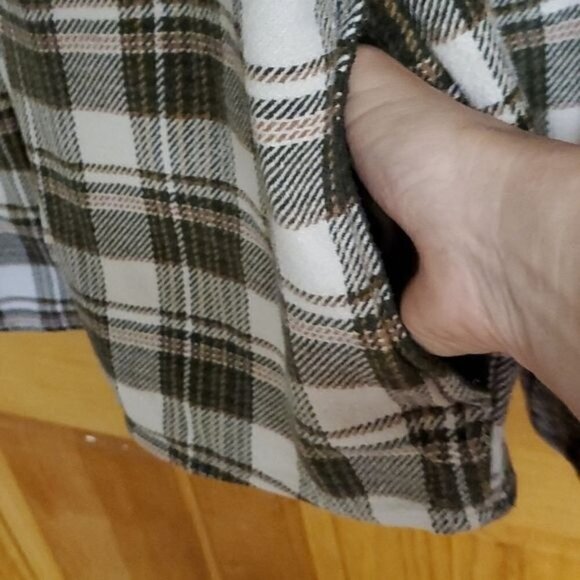 Orvis Plaid Casual Button Down LS Pocketed Heavy Sz XL Shacket Jacket Shirt - Picture 3 of 14